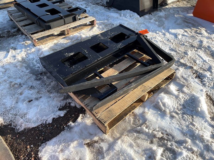 #18032-•-unused-skid-steer-fork-frame-(princeton,-mn)-image-3