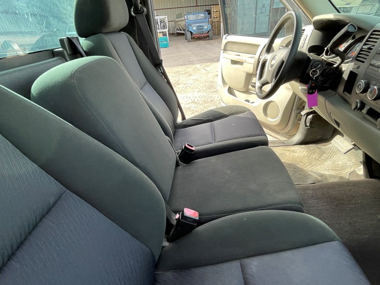 #104-•-2012-chevy-silverado-(salvaged-nm-title)-image-84