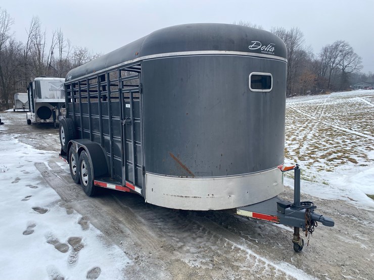 #360-•-2004-delta-stock-trailer-(has-wi-title)-(helenville,-wi)-image-2