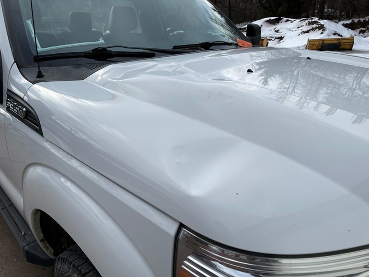 #330-•-2012-f350-super-duty-cab-and-chassis-pickup-(has-wi-title)(custer,-wi)-image-29