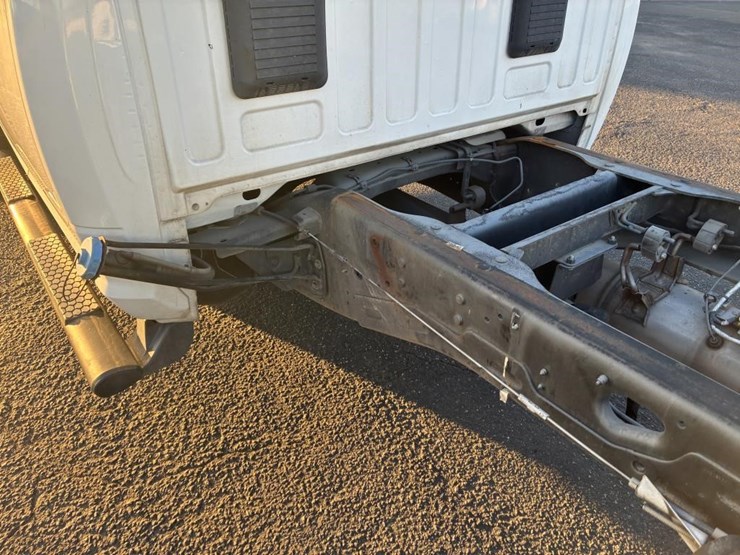 2019-dodge-ram-5500-image-8