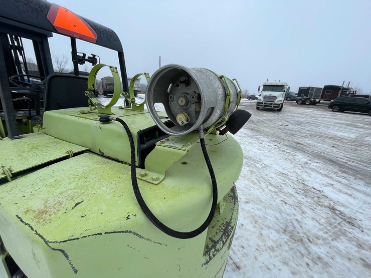#112-•-clark-lp-forklift-(denmark,-wi)-image-29