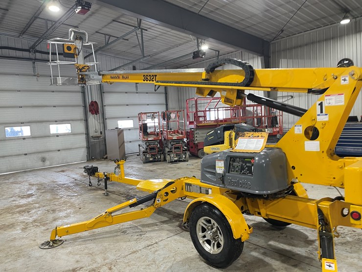 2013-bil-jax-3632t-image-35