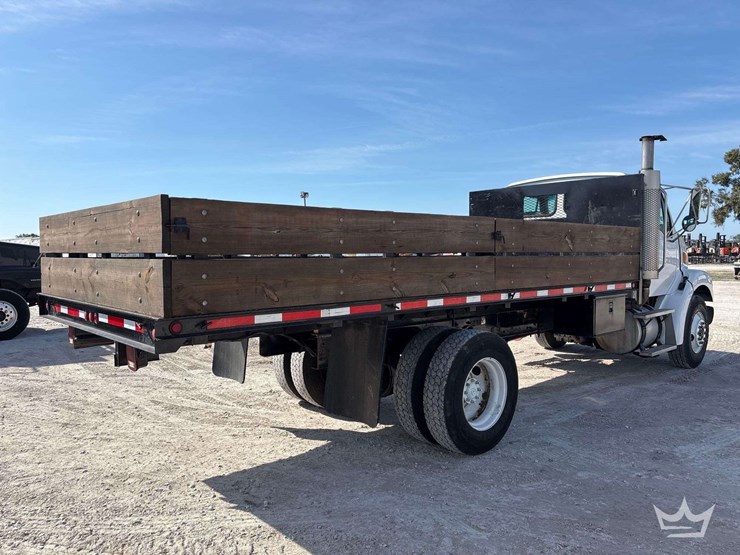 2007-sterling-l7500-image-3