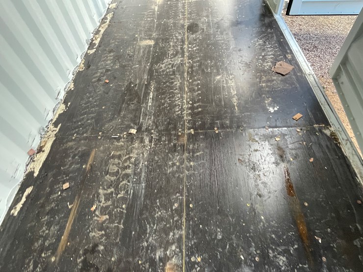 #200d-•-40'-container-image-64