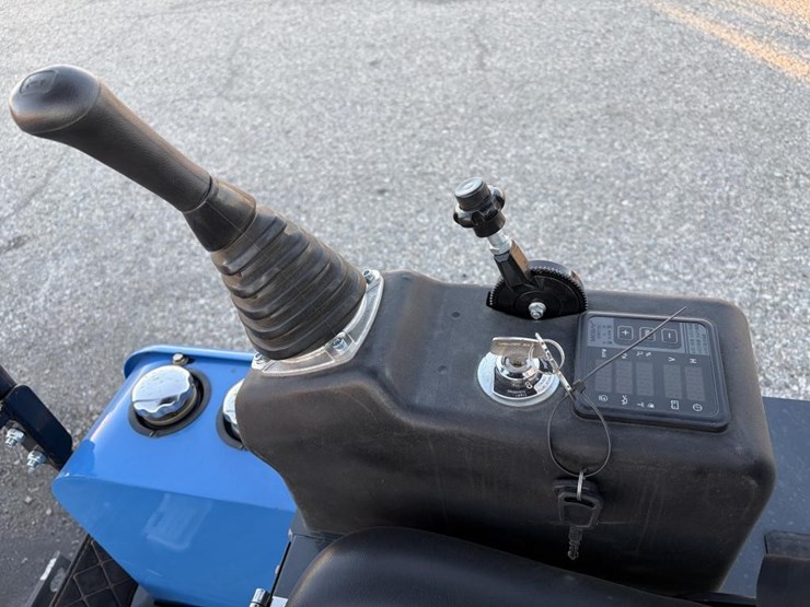 kubota-excavator-image-13