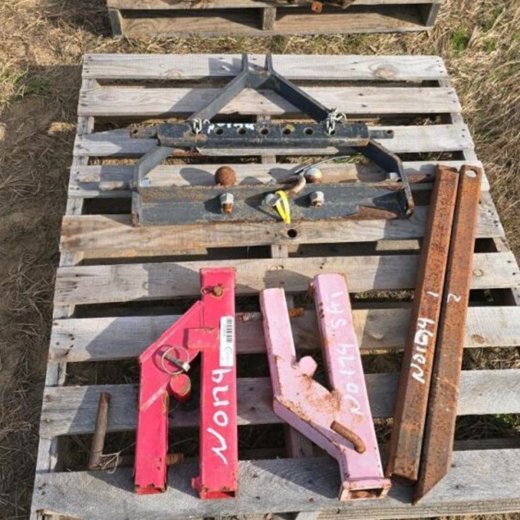 3PH AND DRAW BAR AND BUCKET-MOUNT SPEAR OR FORKS