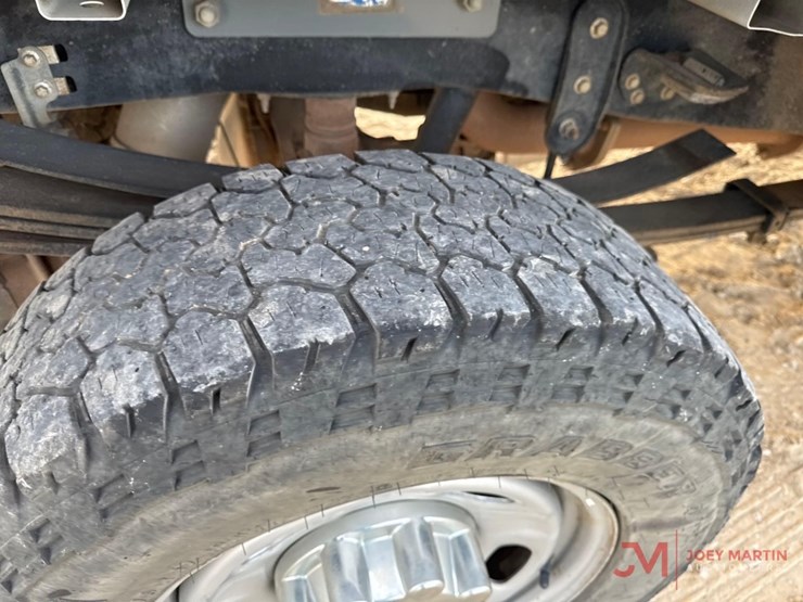 2018-ford-f250-xl-image-13