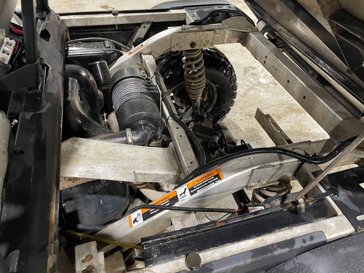 2020-club-car-carryall-1700-image-33