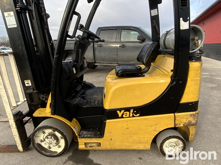yale-50vx-lpg-forklift-image-17