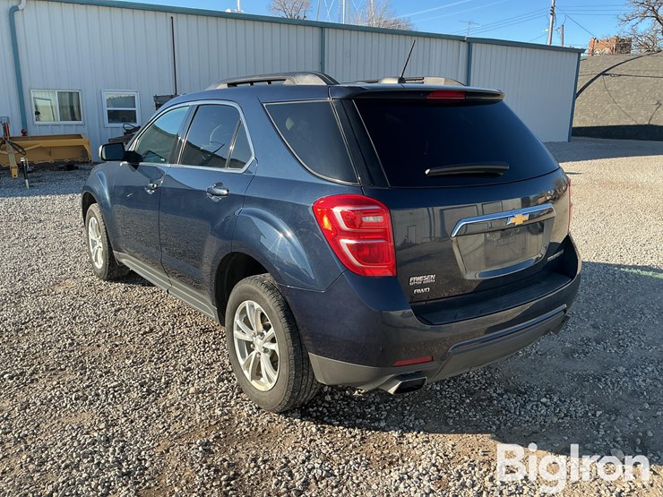 2016-chevrolet-equinox-lt-image-3