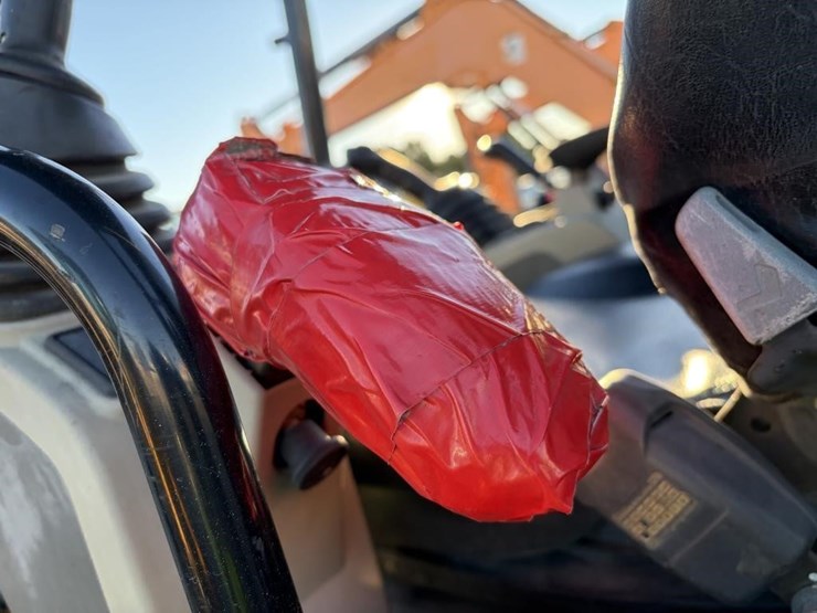 2017-caterpillar-305.5e2-cr-image-29