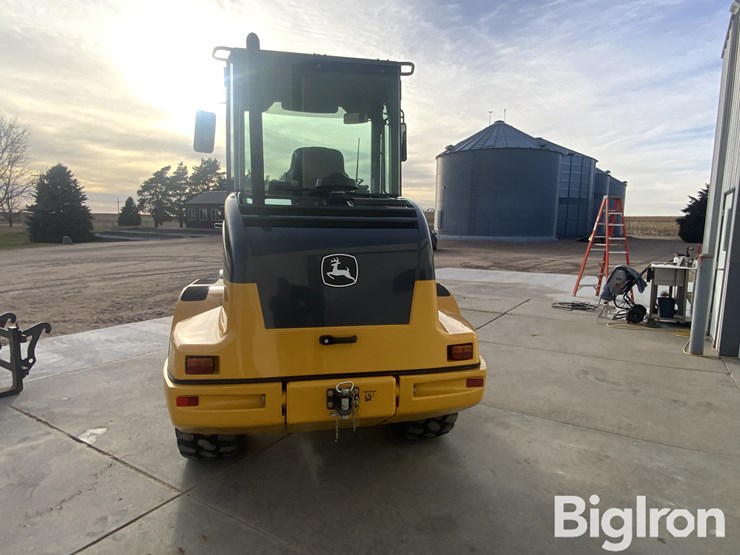 2012-deere-244j-image-6