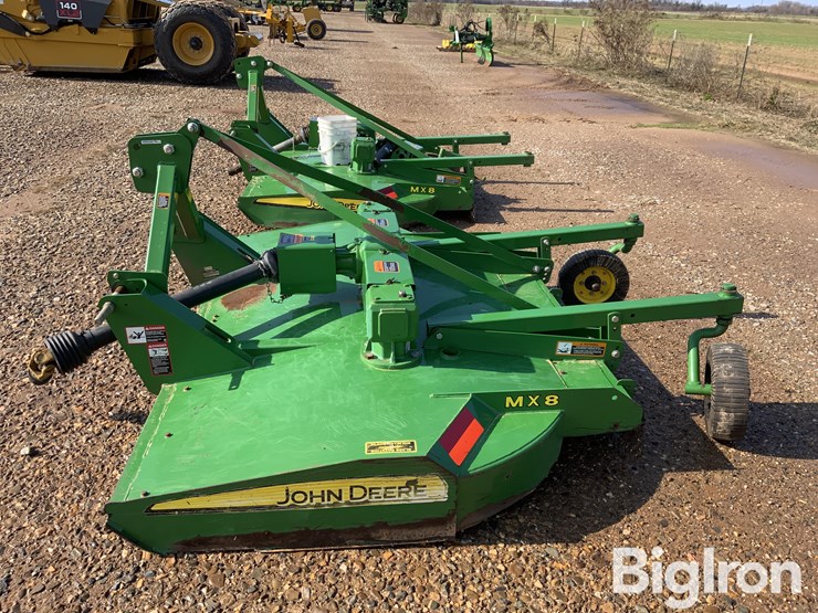 2022-john-deere-mx8-image-8