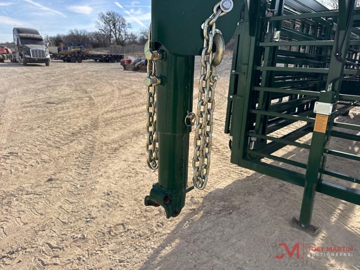 arrowquip-heeler-towable-gooseneck-corral-pen-image-9