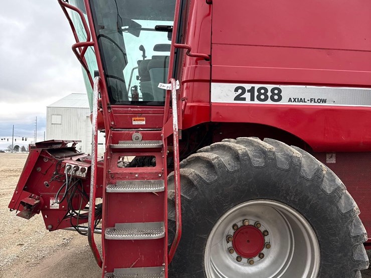 case-ih-2188-image-2