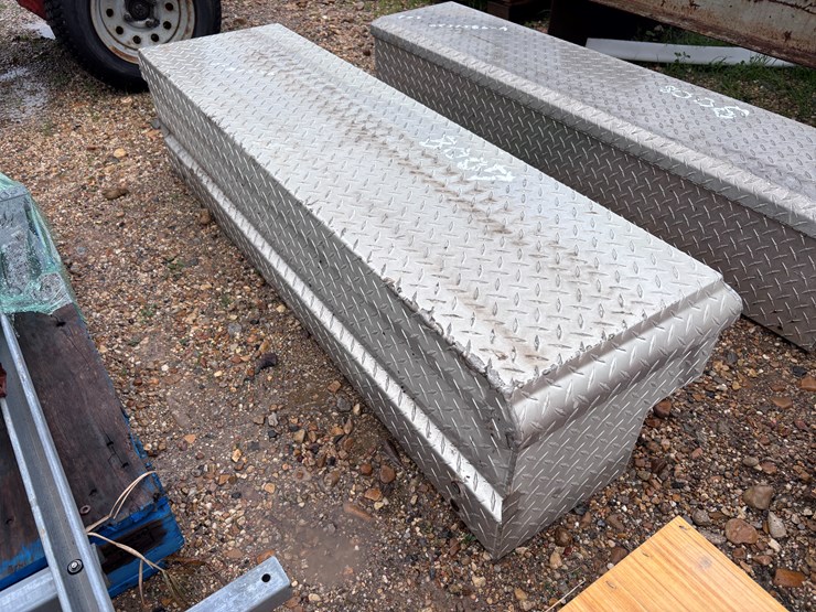 #8007-•-aluminum-tool-box-image-2