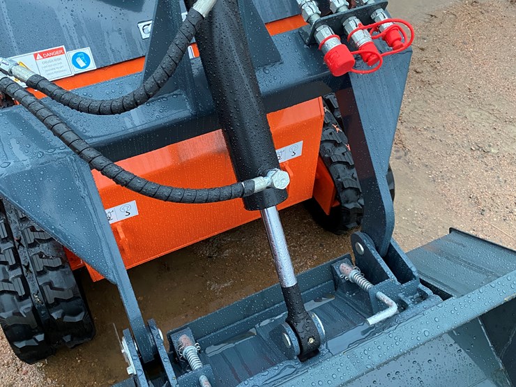 #154-•-2025-land-hero-mini-skid-steer-loader-(mosinee,-wi)-image-8