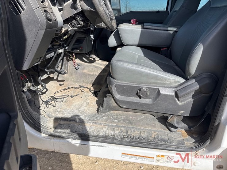 2016-ford-f550-xl-image-21