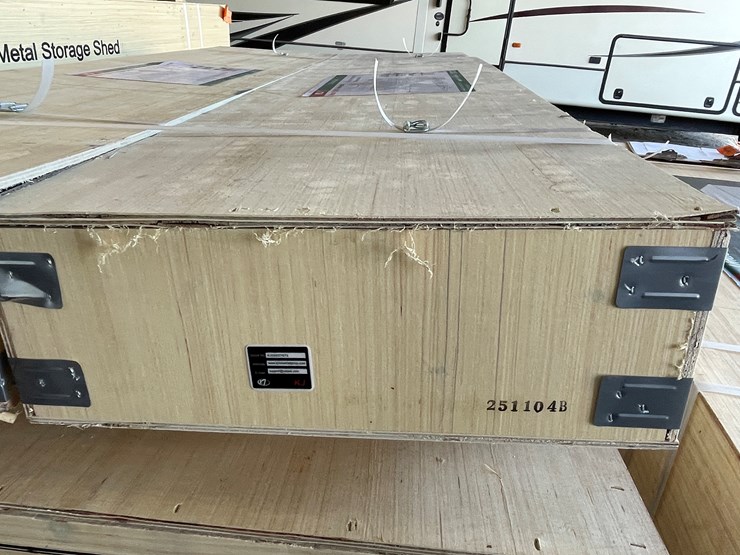 #3869-•-chicken-coop-image-8