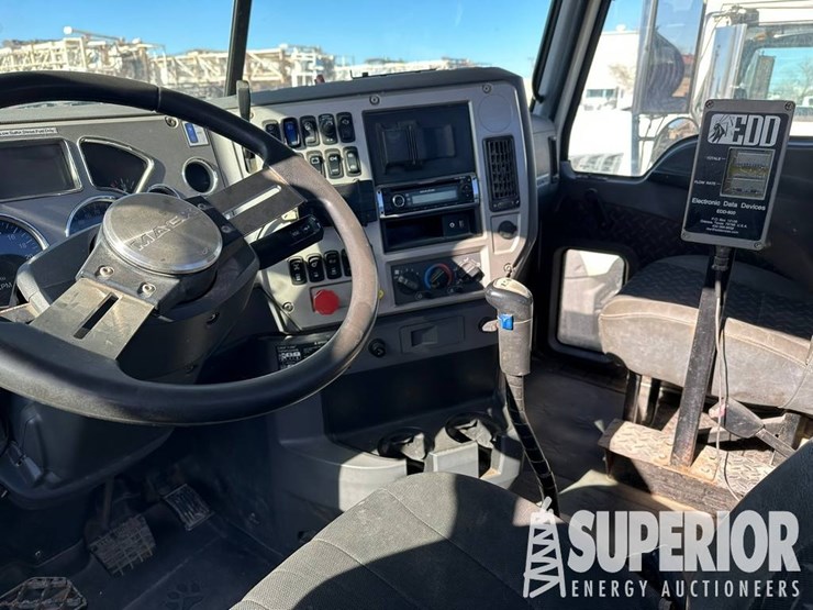 (x)-2015-mack-gu713-t/a-kill-truck,-vin-1m2ax09y2...-image-2