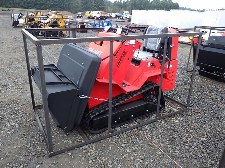 2025-agt-sda-140t-skid-steer-tracked-loader-image-1