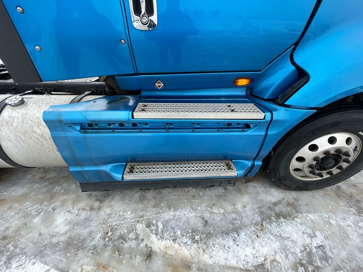 2014-international-prostar-image-22