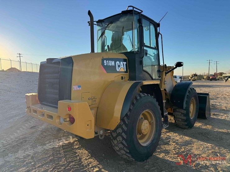 2017-caterpillar-918m-image-2