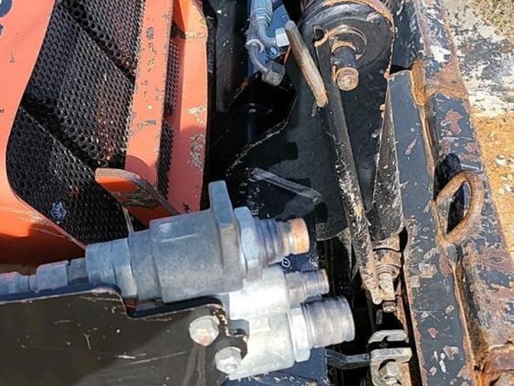 2018-ditch-witch-sk600-image-5