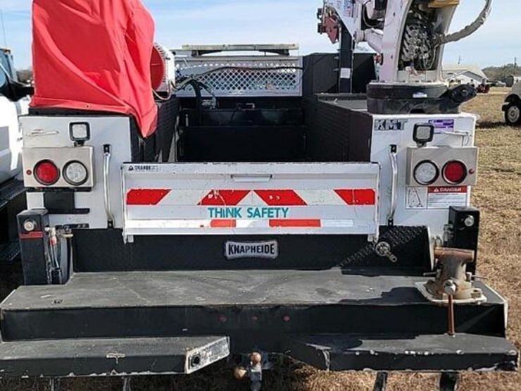 2017-ford-f550-image-3