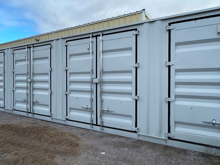 #200e-•-40'-container-image-5