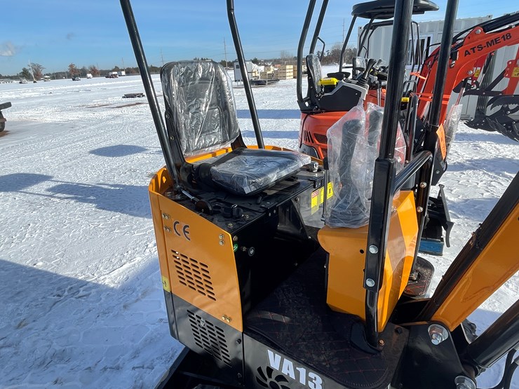 #136-•-miva-va13-mini-excavator-(mosinee,-wi)-image-13
