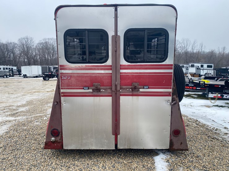 #370-•-1985-trail-et-2-horse-bumper-pull-trailer-(has-il-title)-(helenville,-wi)-image-3