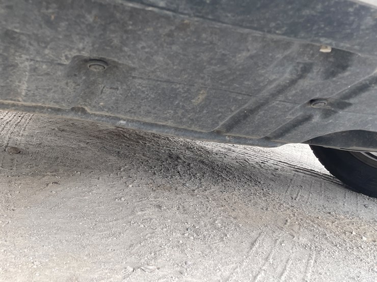 2013-toyota-rav4-image-57