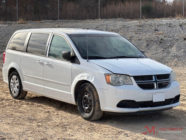 2014-dodge-grand-caravan-image-1