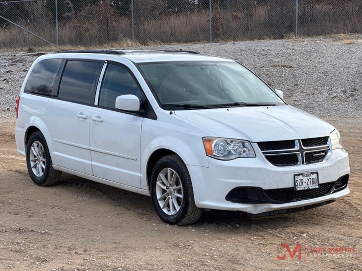 2016-dodge-grand-caravan-image-1