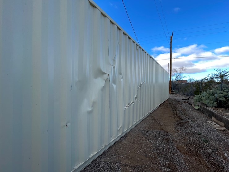 #200c-•-40'-container-image-27