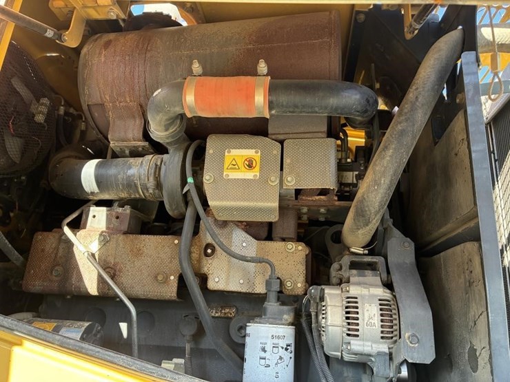 2008-komatsu-wheel-loader-image-17