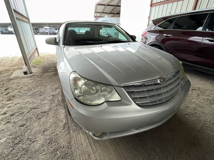 #108-•-2008-chrysler-sebring-(nm-title-in-delay)-image-3