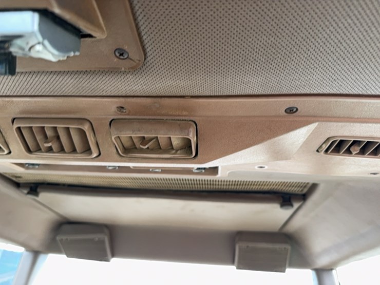 john-deere-4450-image-25