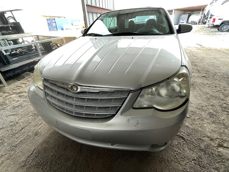 #108-•-2008-chrysler-sebring-(nm-title-in-delay)-image-2