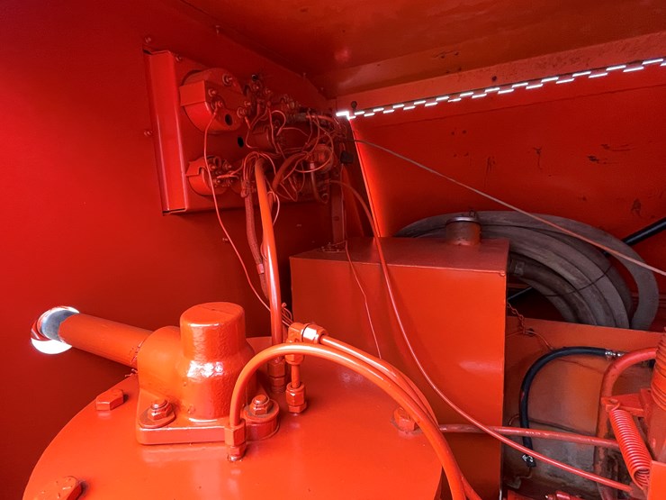 #204-•-industrial-compressor-image-12