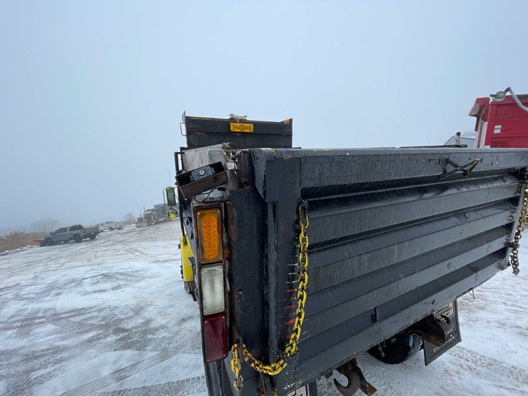 2004-caterpillar-c7-image-40