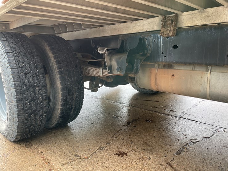 #330-•-2012-f350-super-duty-cab-and-chassis-pickup-(has-wi-title)(custer,-wi)-image-40