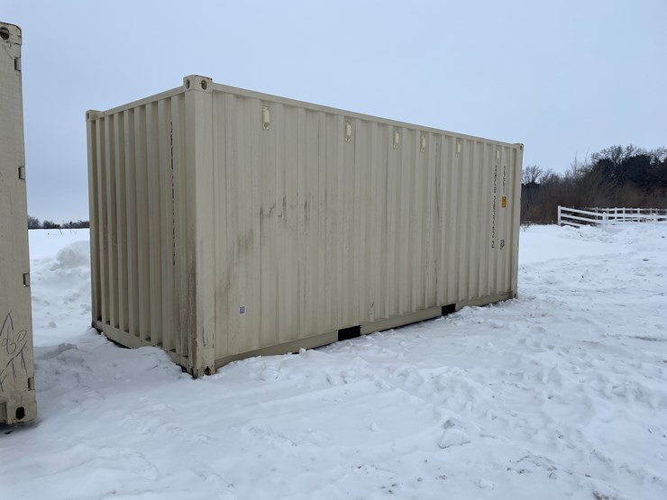 #15-•-20'-shipping-container-(princeton,-mn)-image-6