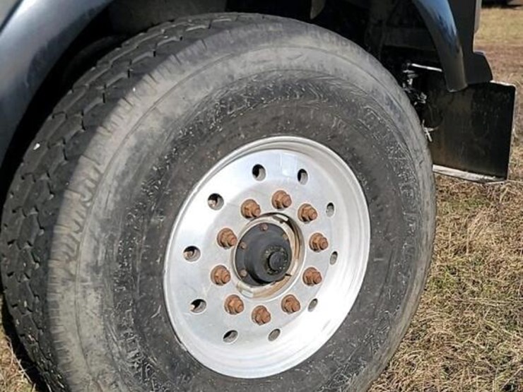 2009-kenworth-t800-image-6