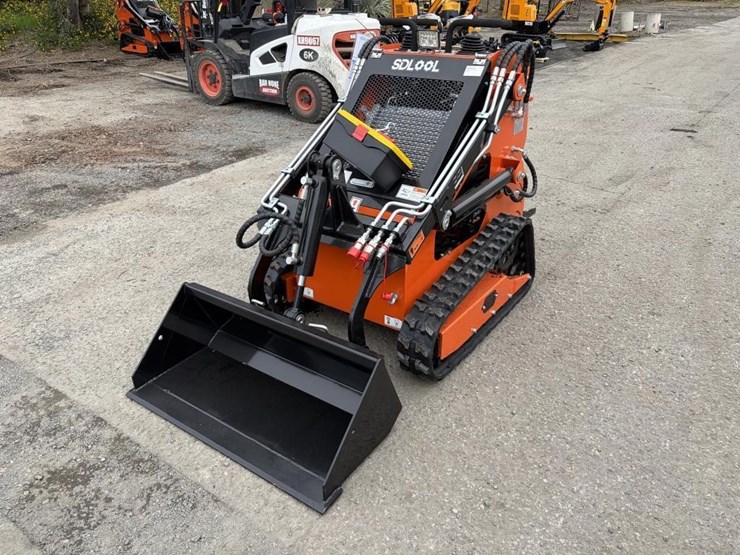 2025-sdlool-sl36c-skid-steertrack-loader-image-1