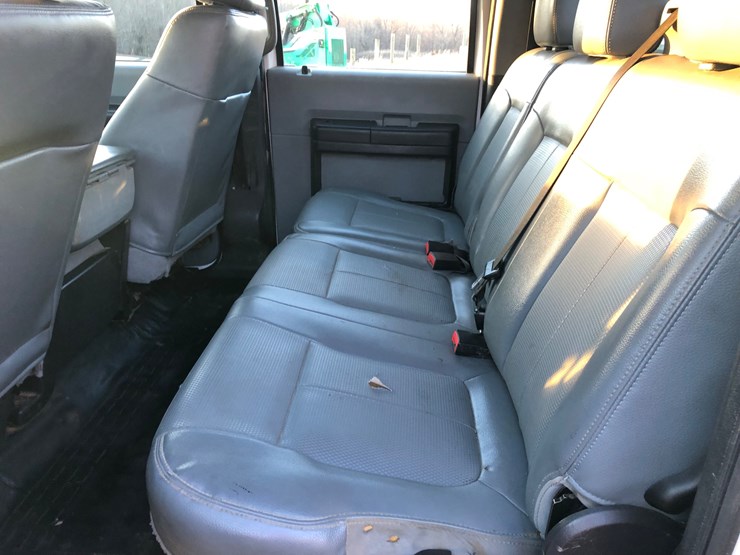 2015-ford-f350-xl-image-10