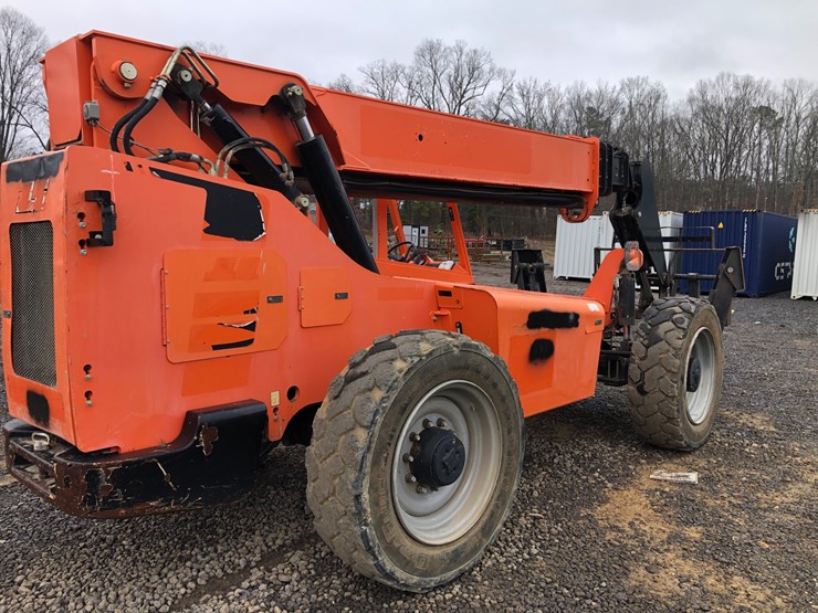 sky-trak-10054-image-3