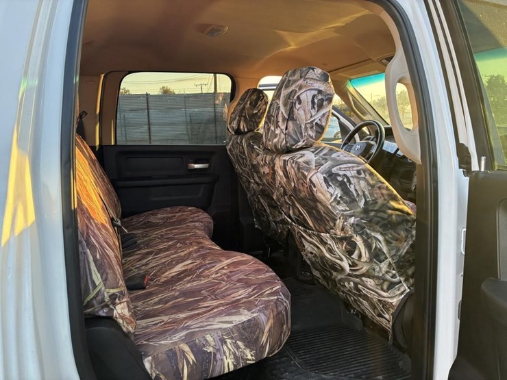 2019-dodge-ram-5500-image-13